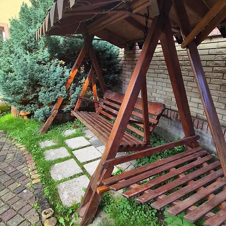 Hotel святослав *