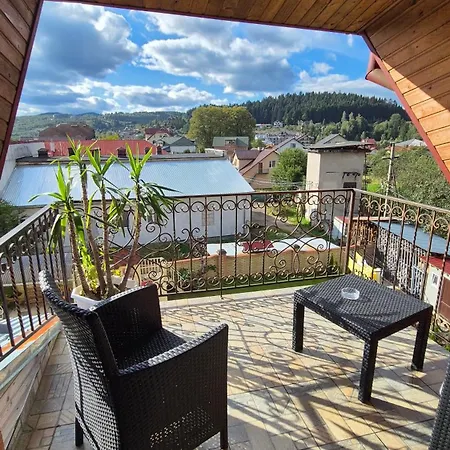 Hotel святослав *