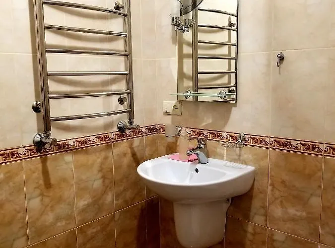 Hotel святослав *